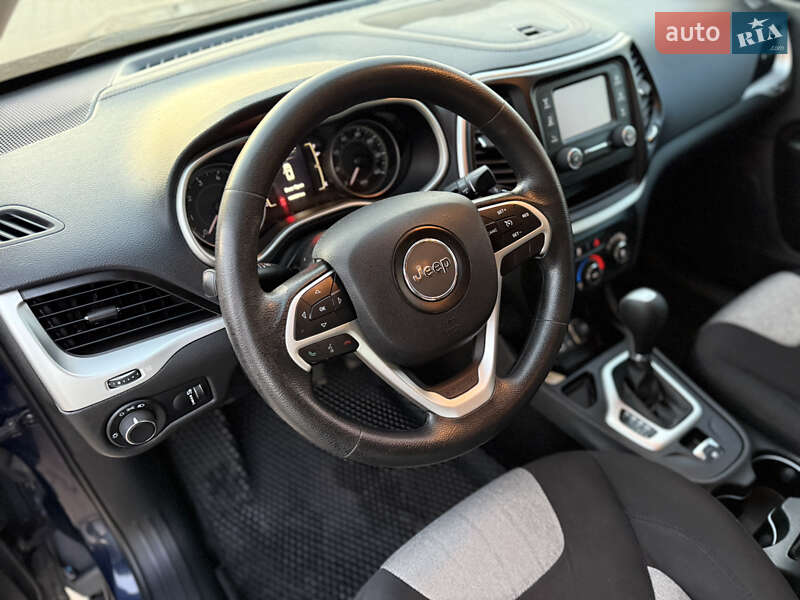 Внедорожник / Кроссовер Jeep Cherokee 2014 в Хмельницком фото 38 Внедорожник / Кроссовер Jeep Cherokee 2014 в Хмельницком