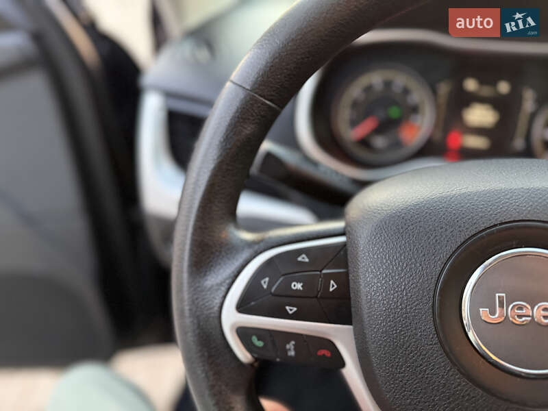Внедорожник / Кроссовер Jeep Cherokee 2014 в Хмельницком фото 43 Внедорожник / Кроссовер Jeep Cherokee 2014 в Хмельницком