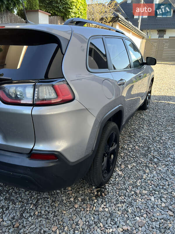 Внедорожник / Кроссовер Jeep Cherokee 2020 в Львове