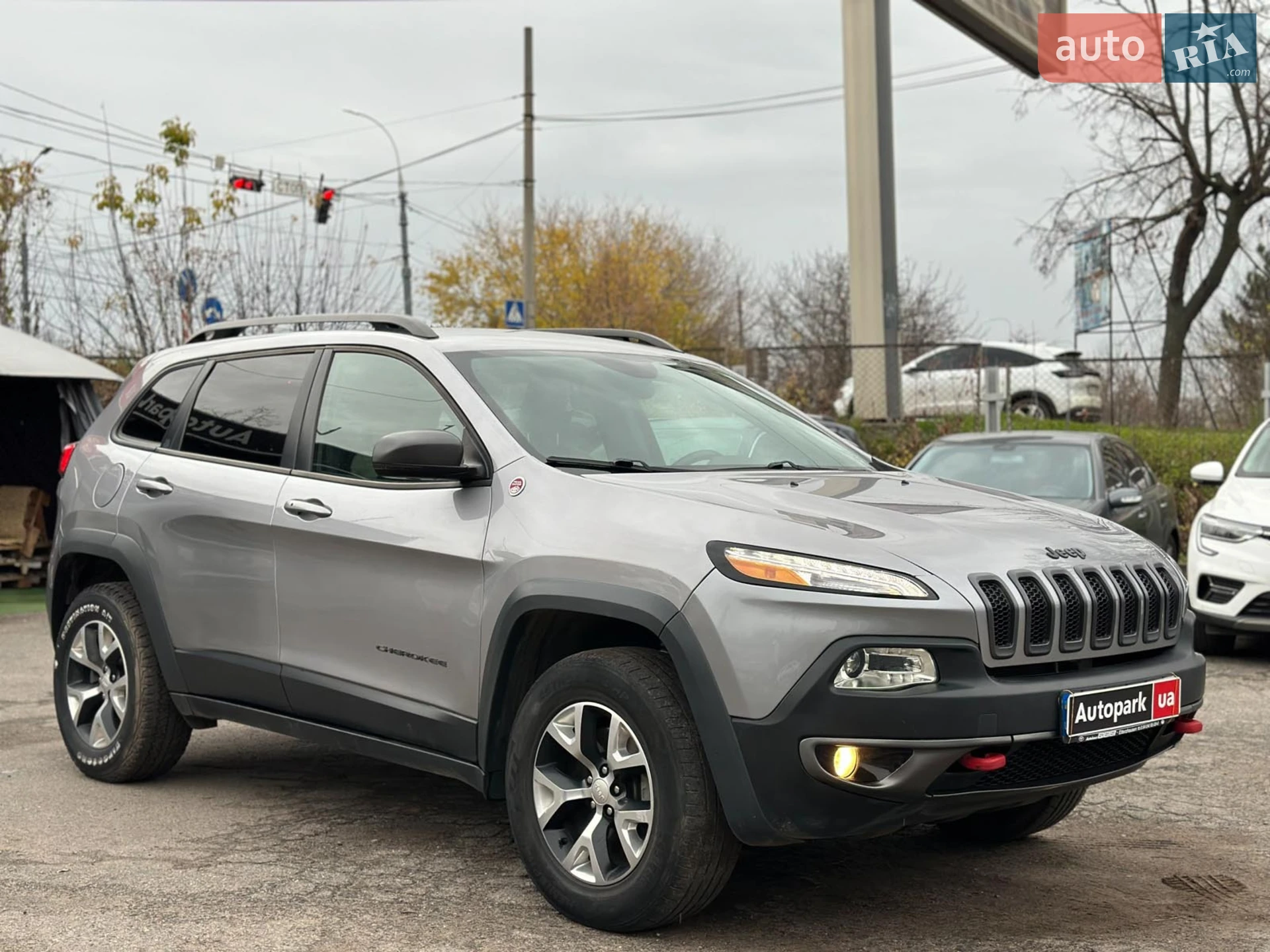 2018 Jeep Cherokee - мініатюра 3