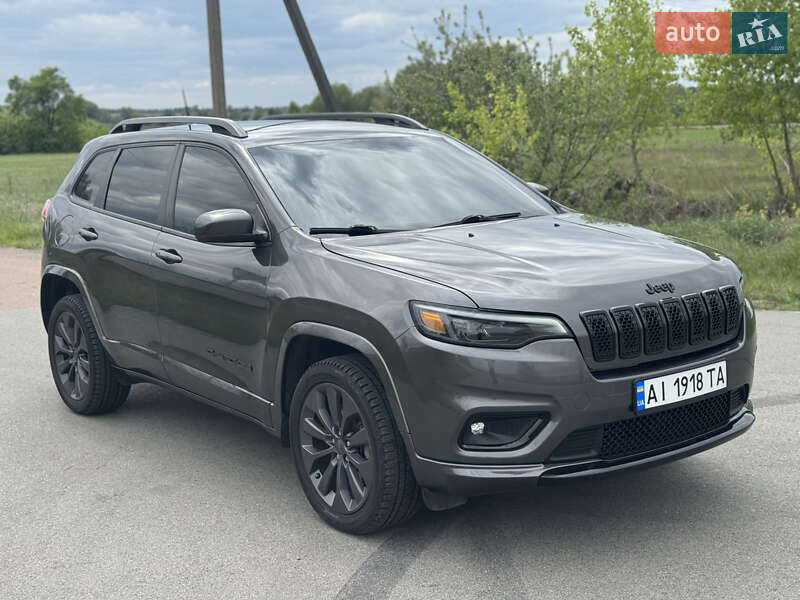 Внедорожник / Кроссовер Jeep Cherokee 2019 в Киеве фото 2 Внедорожник / Кроссовер Jeep Cherokee 2019 в Киеве