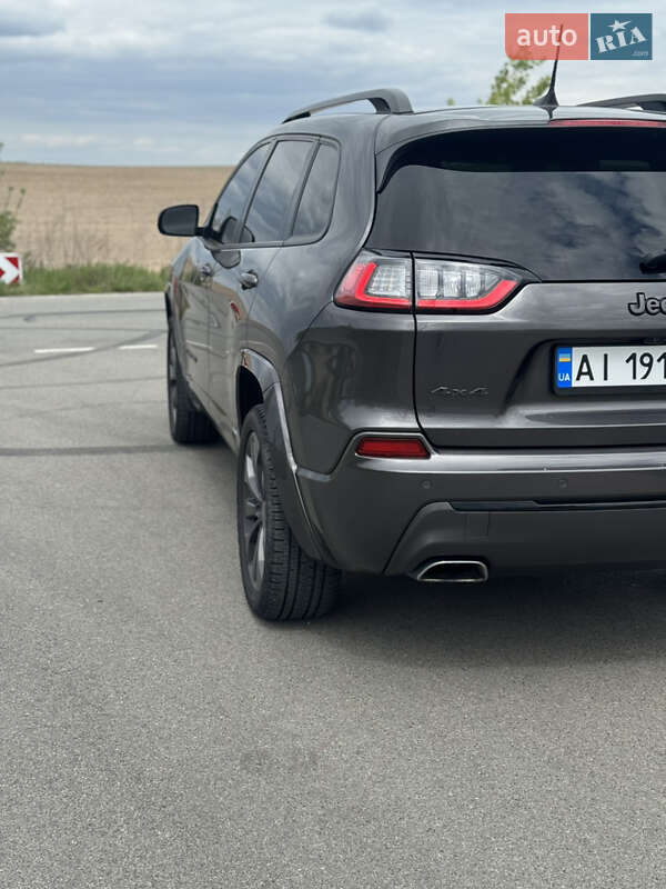 Внедорожник / Кроссовер Jeep Cherokee 2019 в Киеве фото 9 Внедорожник / Кроссовер Jeep Cherokee 2019 в Киеве
