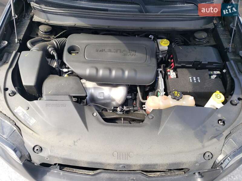 Внедорожник / Кроссовер Jeep Cherokee 2020 в Житомире