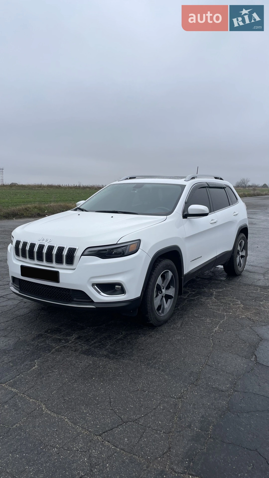 2018 Jeep Cherokee - фото 1