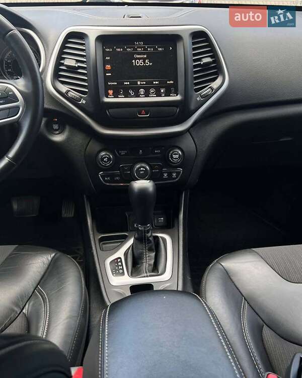 Внедорожник / Кроссовер Jeep Cherokee 2017 в Львове