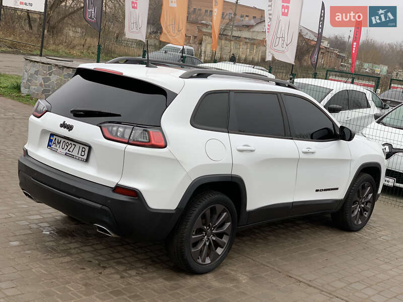 Внедорожник / Кроссовер Jeep Cherokee 2021 в Бердичеве