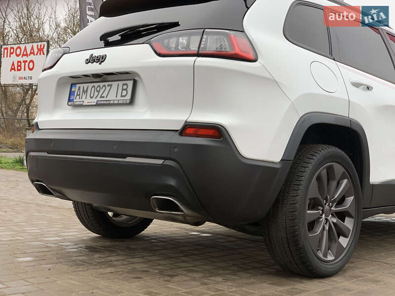 Внедорожник / Кроссовер Jeep Cherokee 2021 в Бердичеве