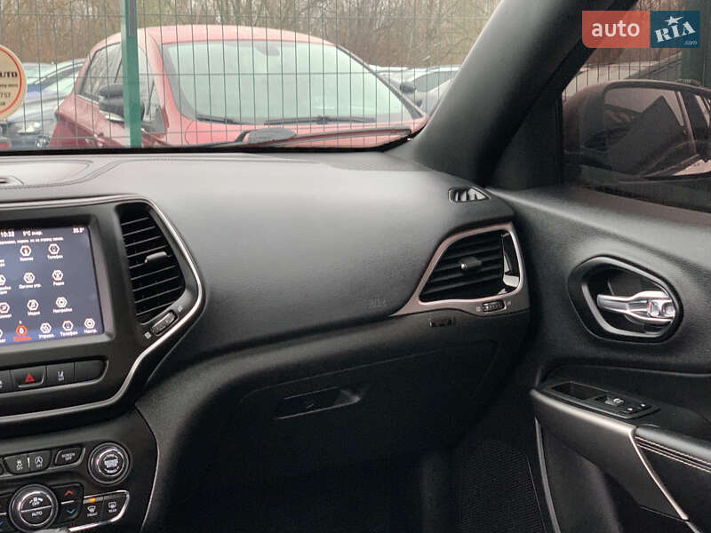 Внедорожник / Кроссовер Jeep Cherokee 2021 в Бердичеве