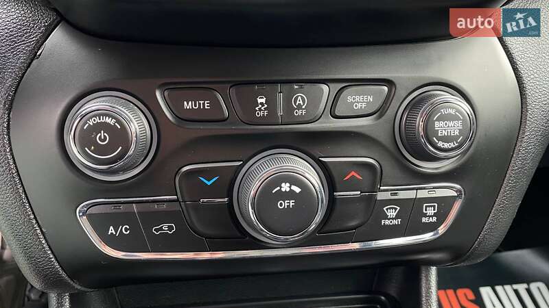 Внедорожник / Кроссовер Jeep Cherokee 2019 в Виннице фото 23 Внедорожник / Кроссовер Jeep Cherokee 2019 в Виннице