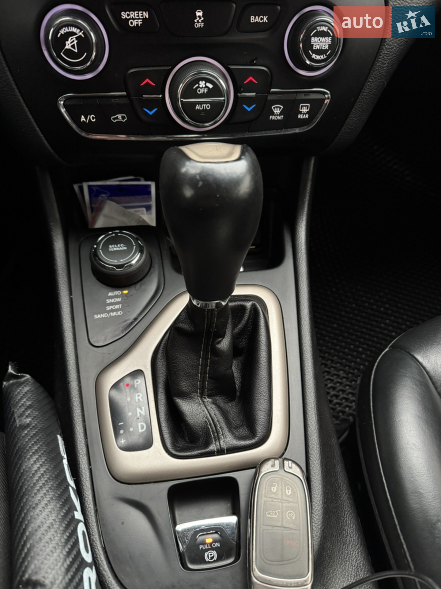 2016 Jeep Cherokee - мініатюра 9