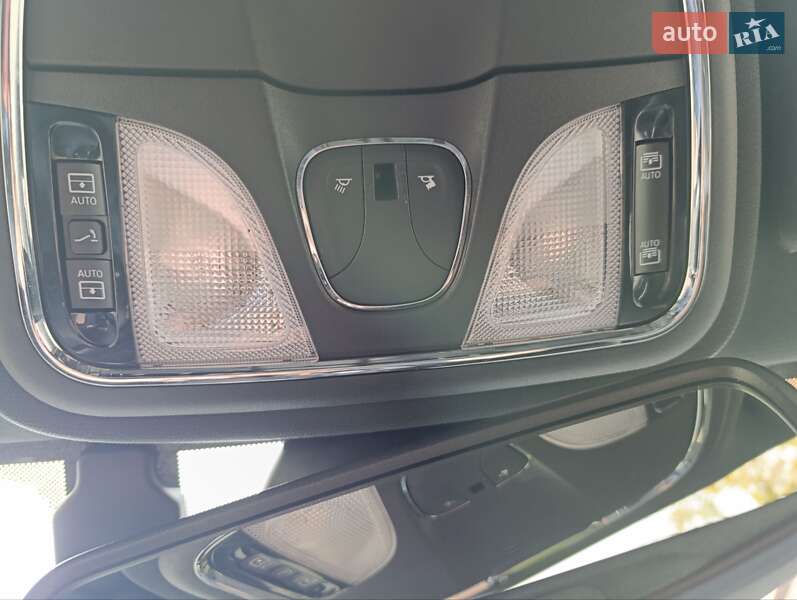 Внедорожник / Кроссовер Jeep Cherokee 2021 в Киеве