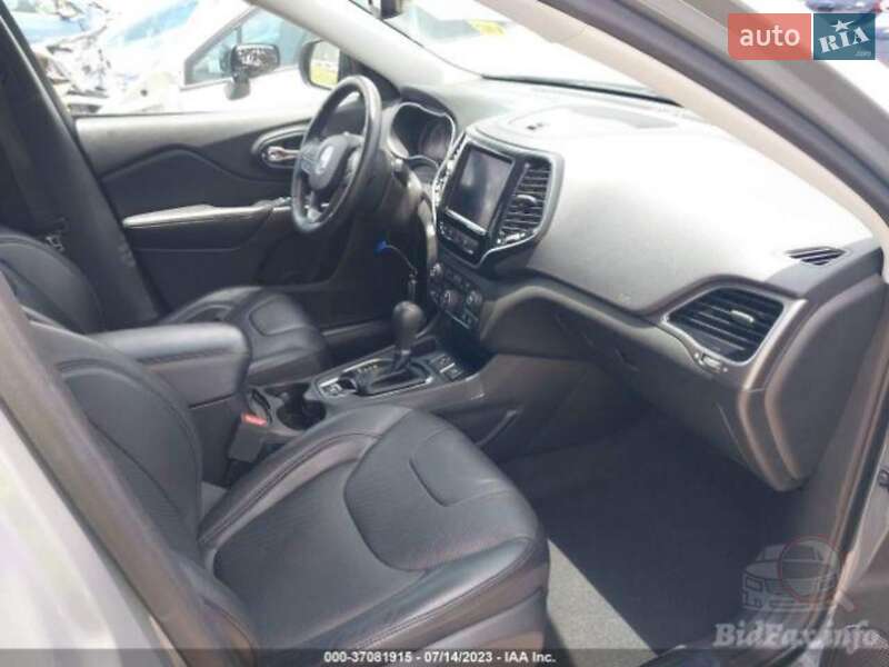 Позашляховик / Кросовер Jeep Cherokee 2019 в Рівному фото 30 Позашляховик / Кросовер Jeep Cherokee 2019 в Рівному