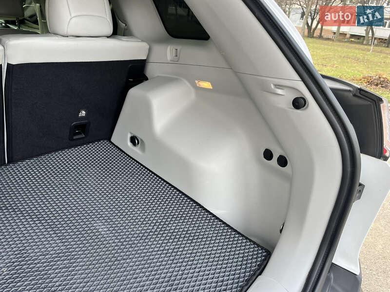 Внедорожник / Кроссовер Jeep Cherokee 2020 в Харькове