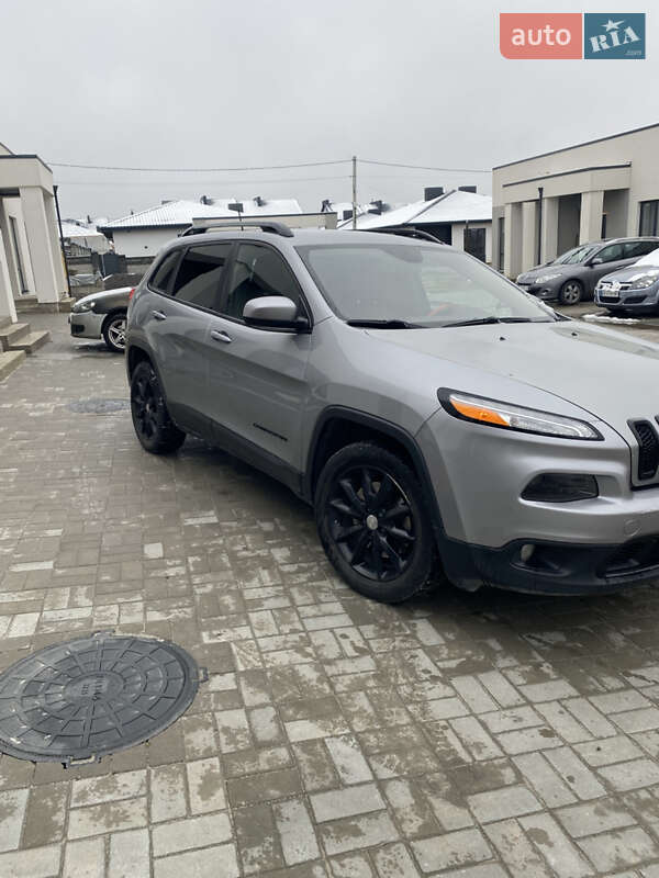 Позашляховик / Кросовер Jeep Cherokee 2014 в Рівному фото 8 Позашляховик / Кросовер Jeep Cherokee 2014 в Рівному