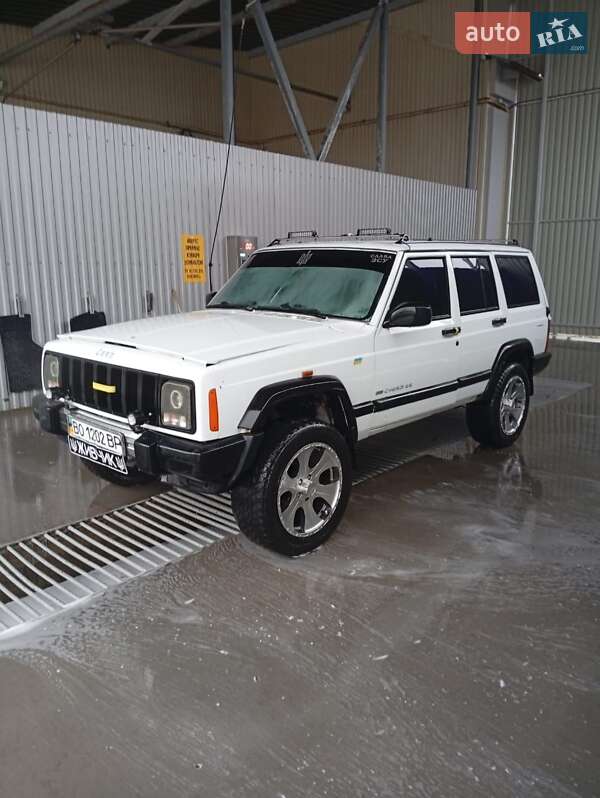 Позашляховик / Кросовер Jeep Cherokee 1989 в Тернополі