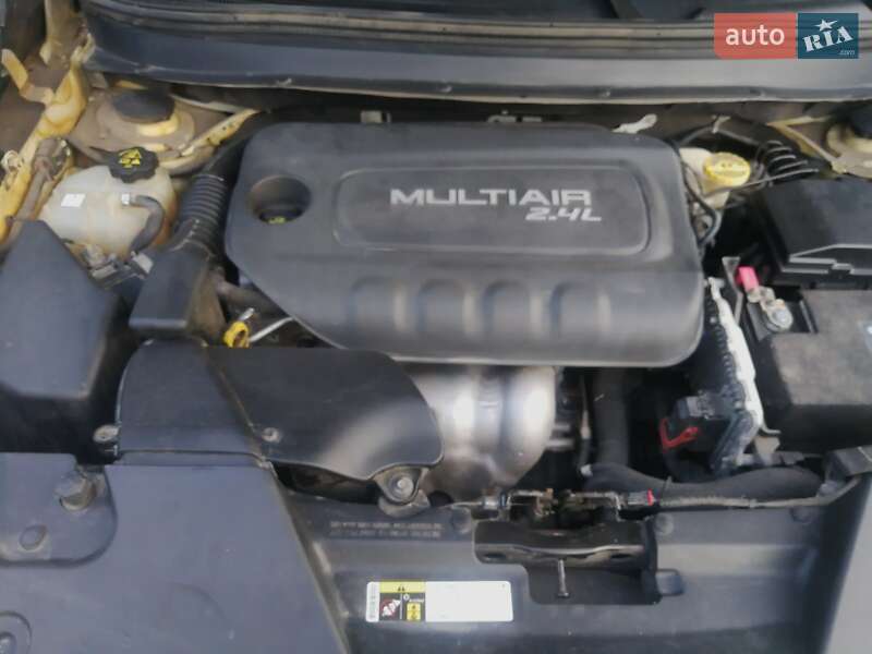 Позашляховик / Кросовер Jeep Cherokee 2015 в Кропивницькому