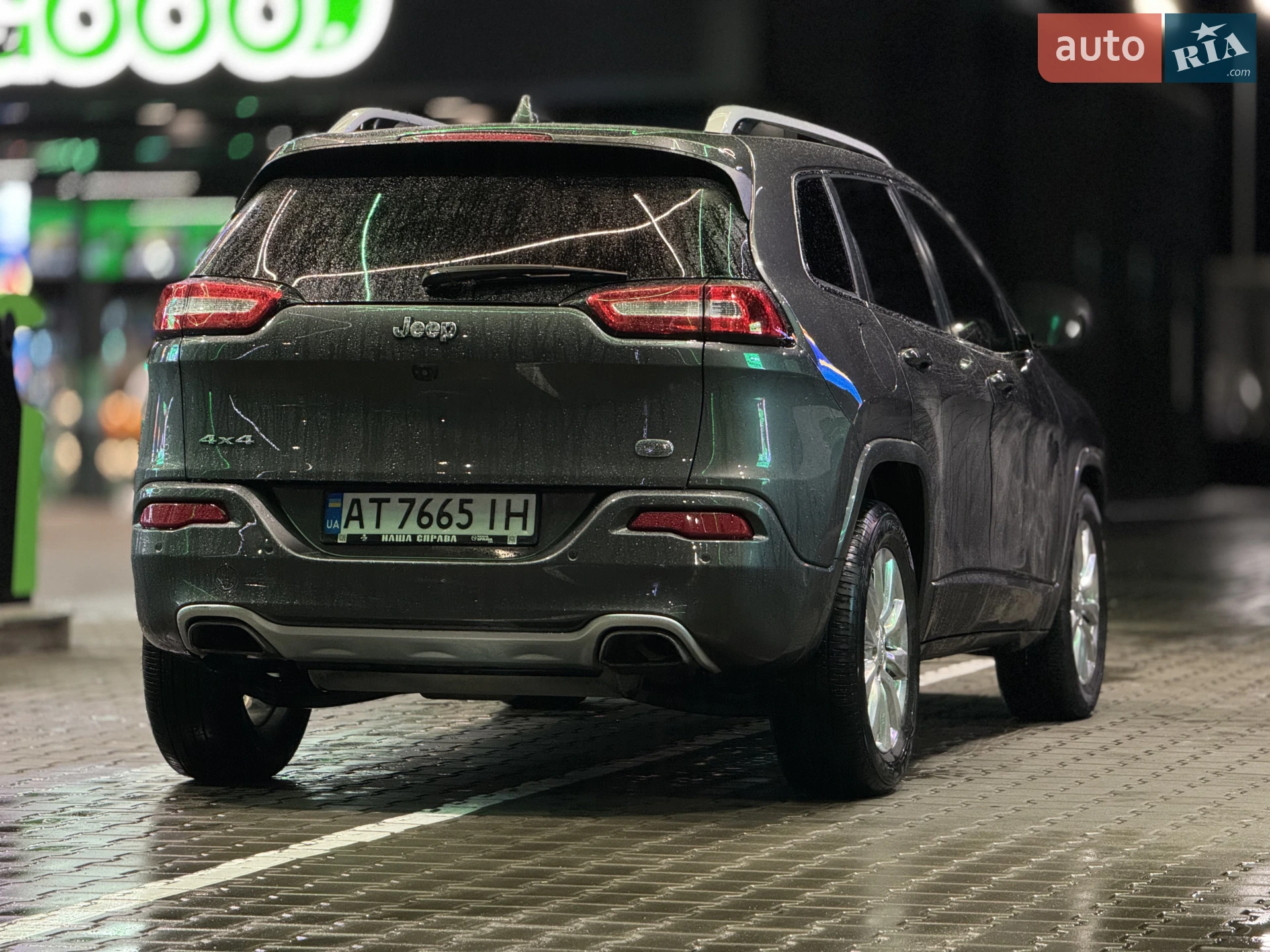 2017 Jeep Cherokee - мініатюра 14