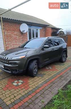 Внедорожник / Кроссовер Jeep Cherokee 2015 в Сумах
