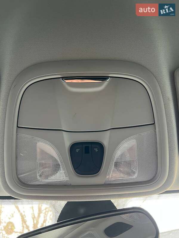 Внедорожник / Кроссовер Jeep Cherokee 2020 в Хмельницком