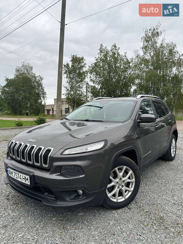 Позашляховик / Кросовер Jeep Cherokee 2014 в Житомирі