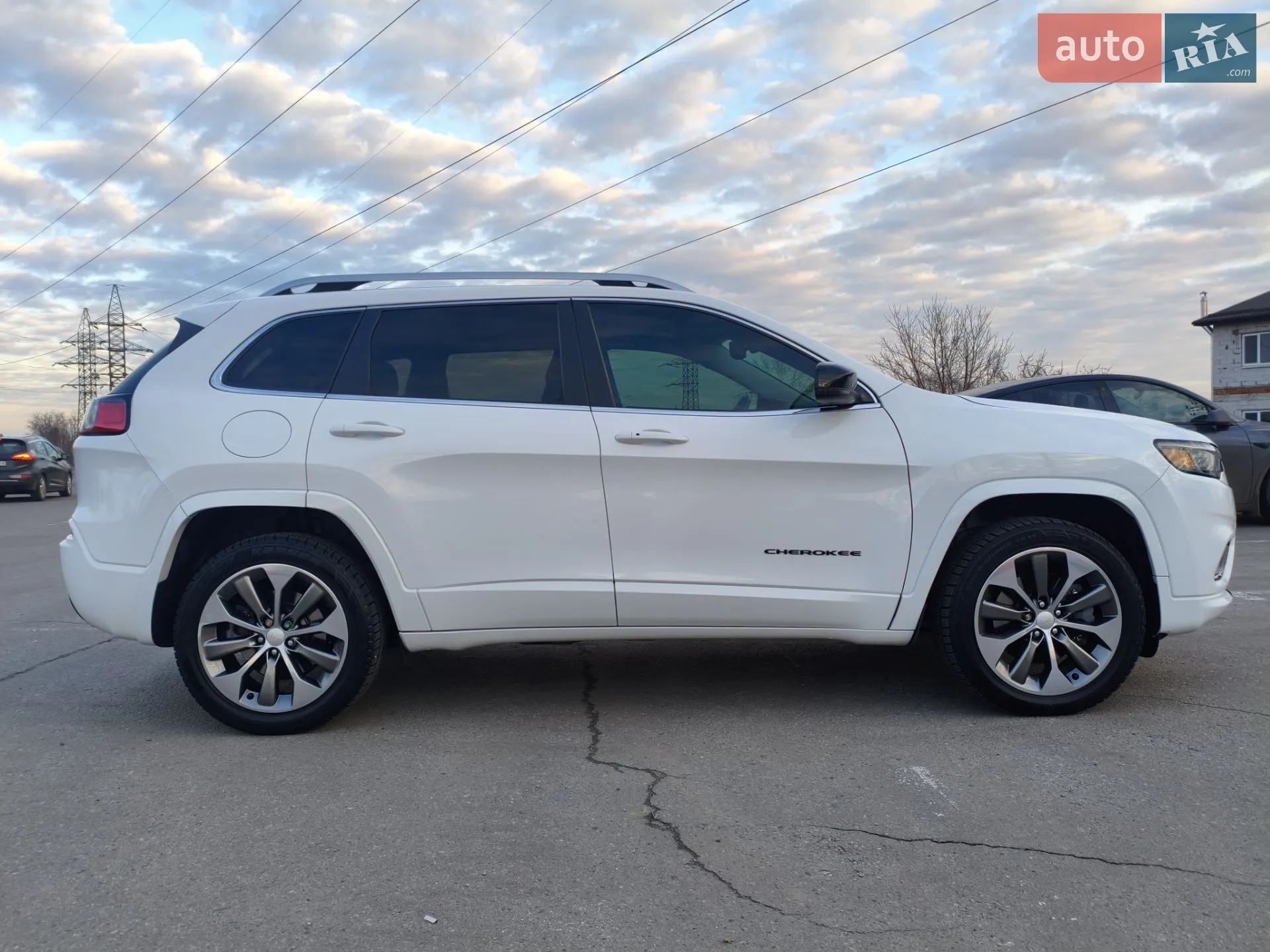 2018 Jeep Cherokee - мініатюра 9