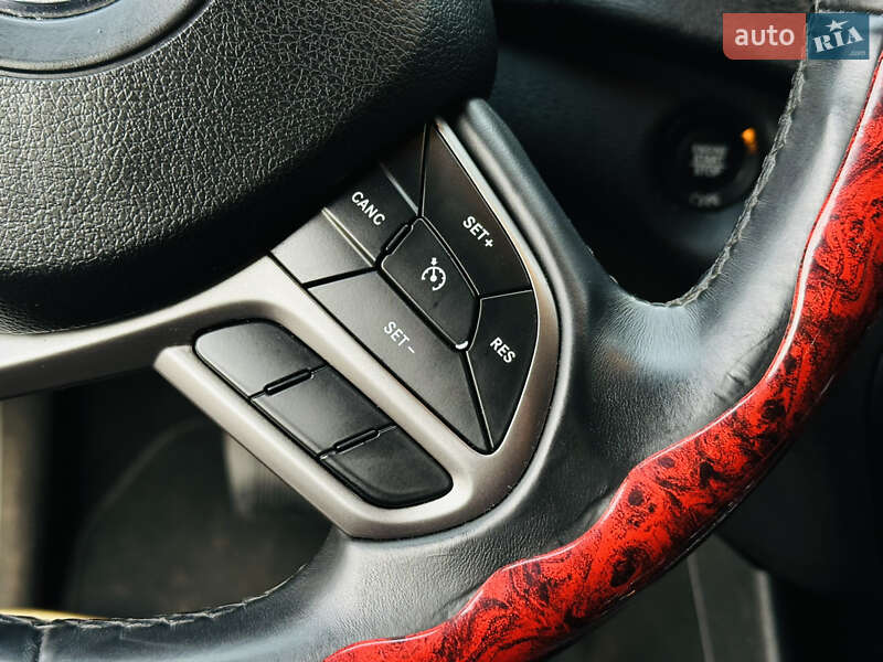 Внедорожник / Кроссовер Jeep Cherokee 2018 в Харькове