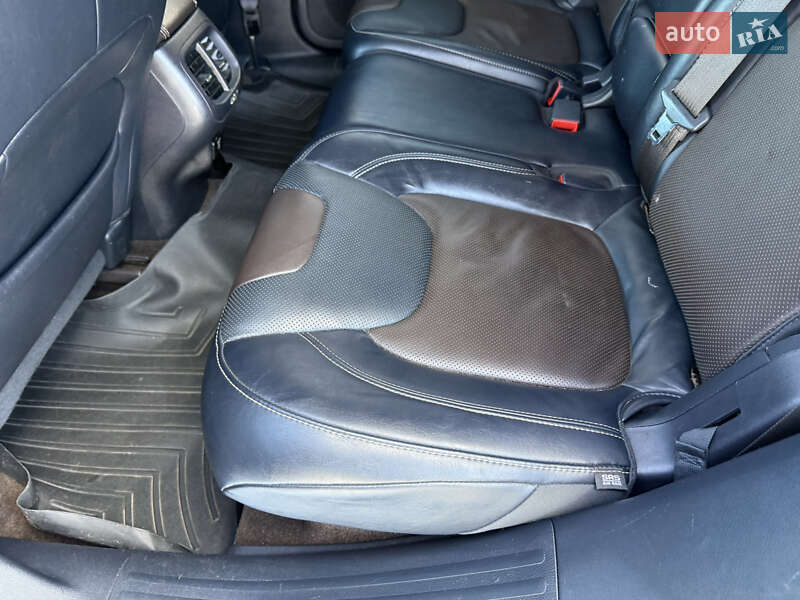 Позашляховик / Кросовер Jeep Cherokee 2015 в Стрию