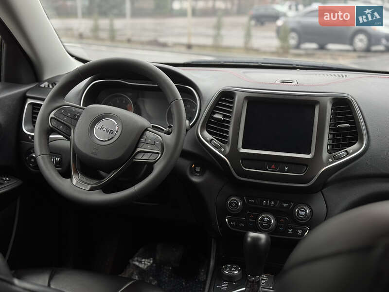 Позашляховик / Кросовер Jeep Cherokee 2022 в Лубнах