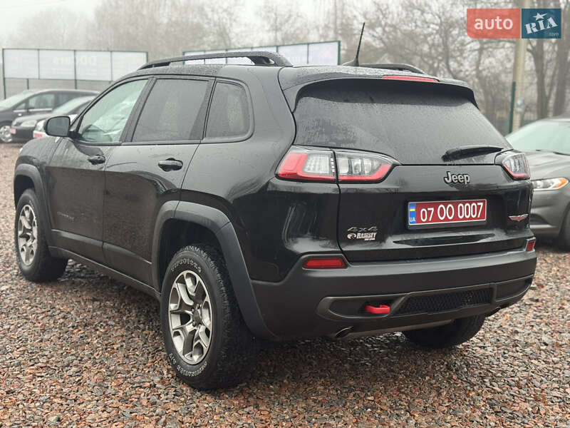 Позашляховик / Кросовер Jeep Cherokee 2022 в Лубнах