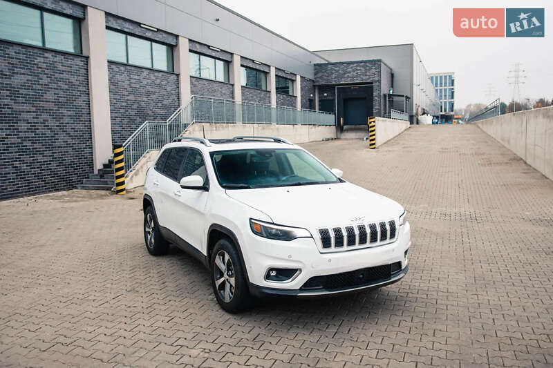 Позашляховик / Кросовер Jeep Cherokee 2020 в Івано-Франківську
