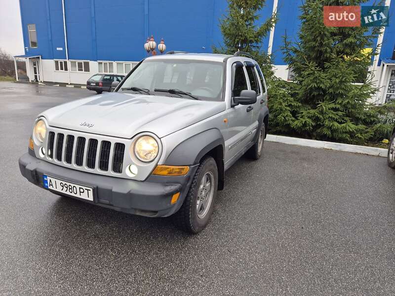 Позашляховик / Кросовер Jeep Cherokee 2006 в Богуславі фото 8 Позашляховик / Кросовер Jeep Cherokee 2006 в Богуславі