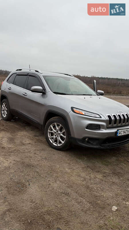 Внедорожник / Кроссовер Jeep Cherokee 2015 в Хмельницком фото 4 Внедорожник / Кроссовер Jeep Cherokee 2015 в Хмельницком