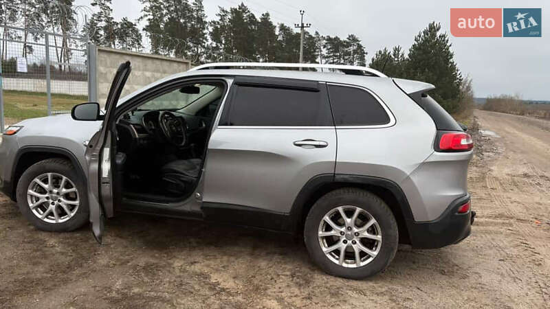 Внедорожник / Кроссовер Jeep Cherokee 2015 в Хмельницком фото 10 Внедорожник / Кроссовер Jeep Cherokee 2015 в Хмельницком