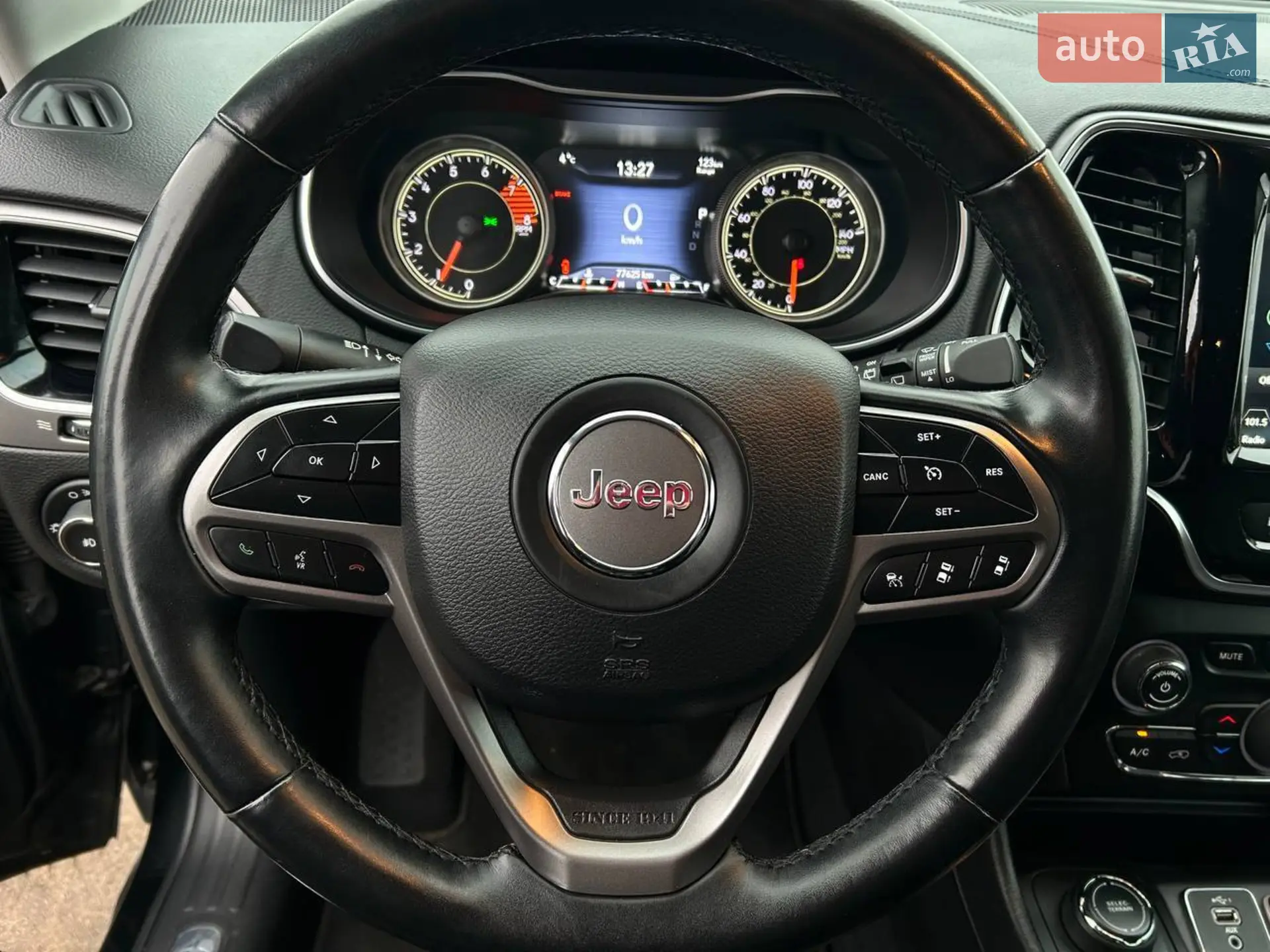 2018 Jeep Cherokee - мініатюра 16