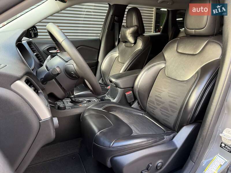 Внедорожник / Кроссовер Jeep Cherokee 2022 в Киеве фото 11 Внедорожник / Кроссовер Jeep Cherokee 2022 в Киеве