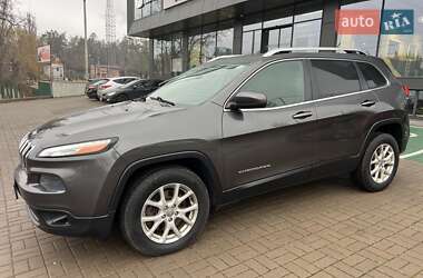 Внедорожник / Кроссовер Jeep Cherokee 2014 в Киеве