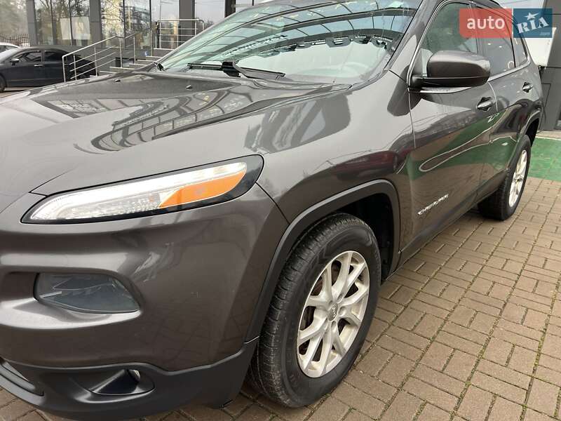 Позашляховик / Кросовер Jeep Cherokee 2014 в Києві фото 24 Позашляховик / Кросовер Jeep Cherokee 2014 в Києві