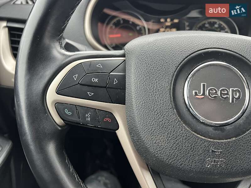 Позашляховик / Кросовер Jeep Cherokee 2014 в Києві фото 33 Позашляховик / Кросовер Jeep Cherokee 2014 в Києві