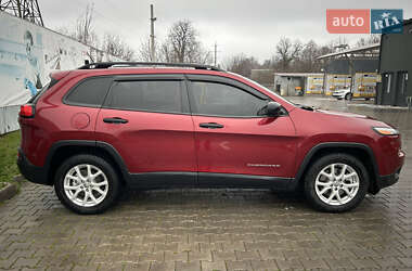 Внедорожник / Кроссовер Jeep Cherokee 2016 в Черновцах