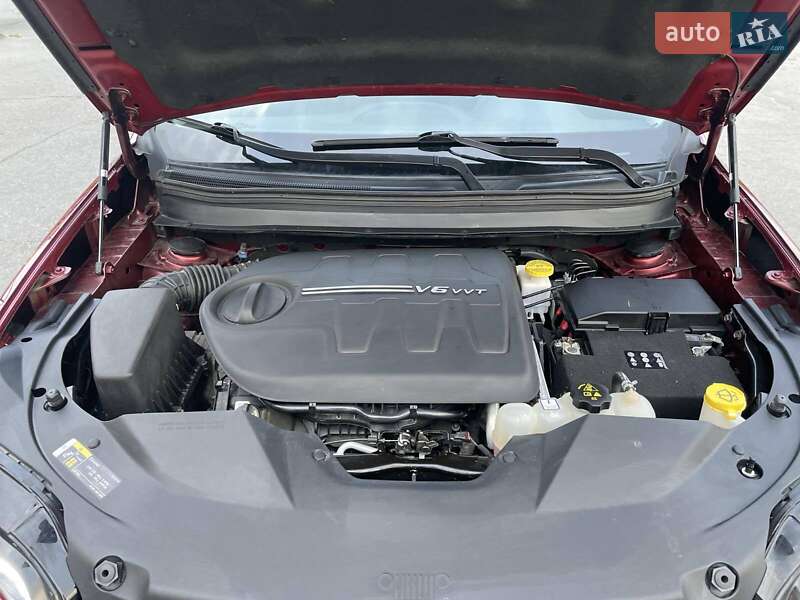 Внедорожник / Кроссовер Jeep Cherokee 2019 в Харькове