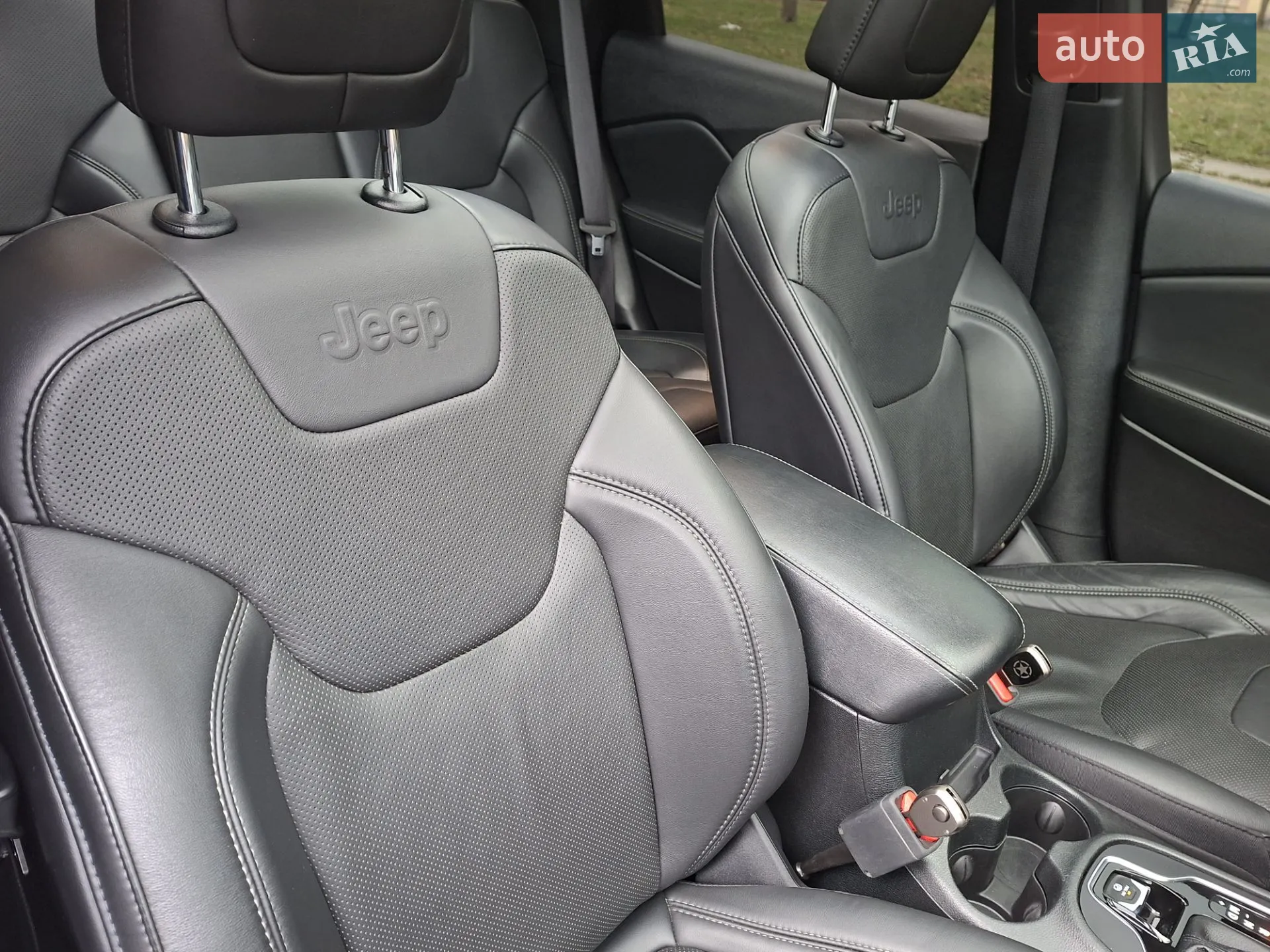 2021 Jeep Cherokee - мініатюра 36