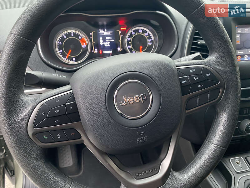 Позашляховик / Кросовер Jeep Cherokee 2020 в Києві фото 11 Позашляховик / Кросовер Jeep Cherokee 2020 в Києві
