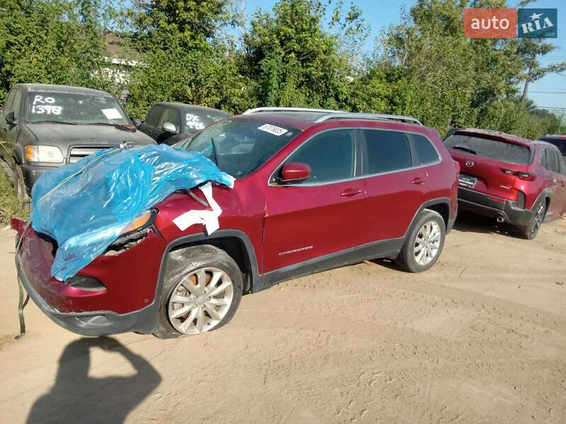 Внедорожник / Кроссовер Jeep Cherokee 2016 в Ровно