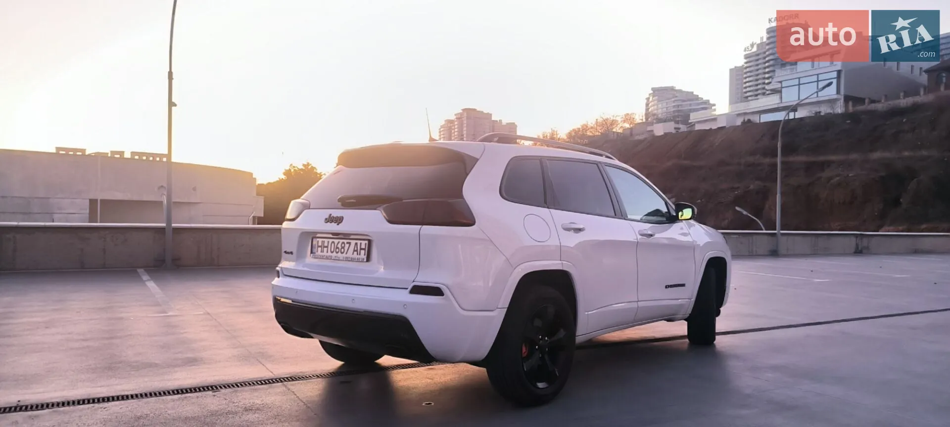 2018 Jeep Cherokee - мініатюра 15