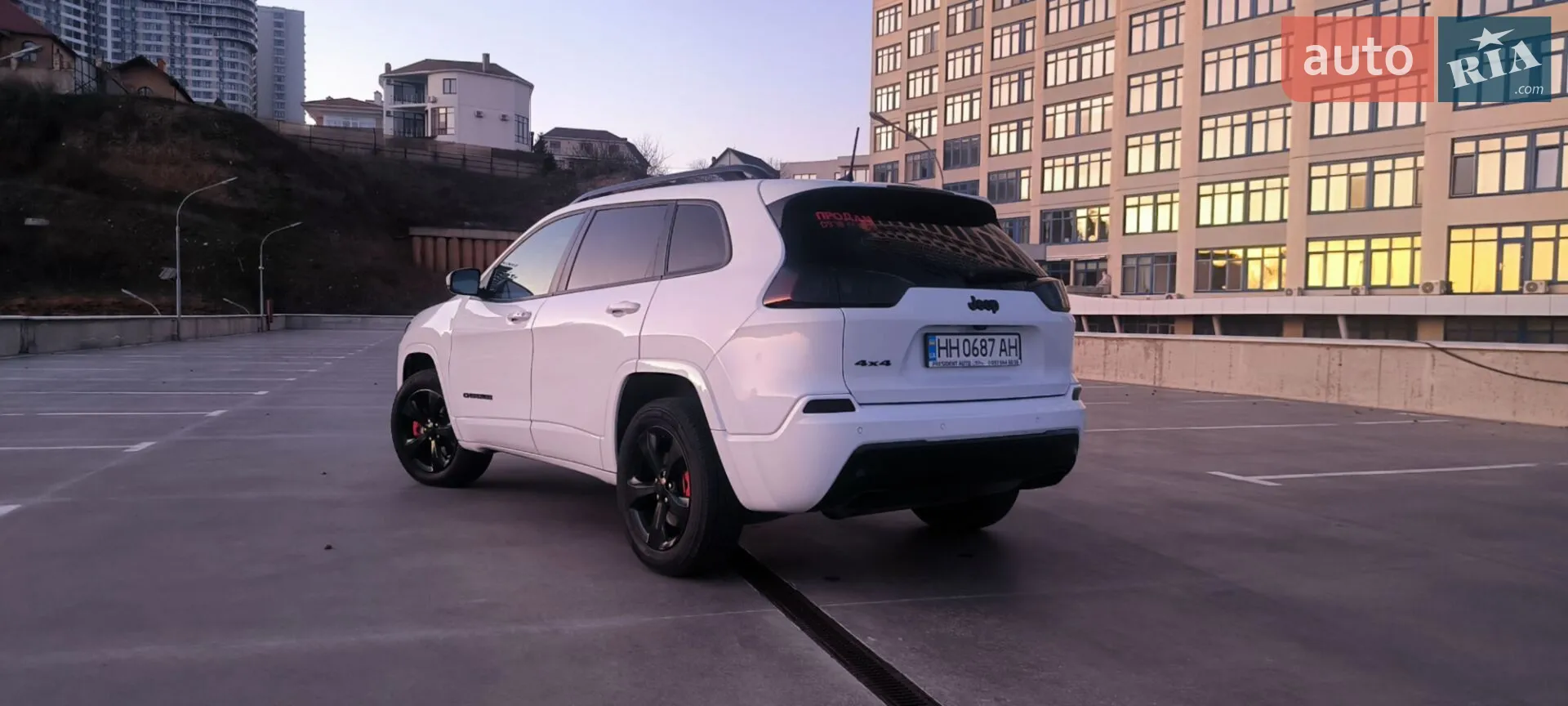 2018 Jeep Cherokee - мініатюра 16