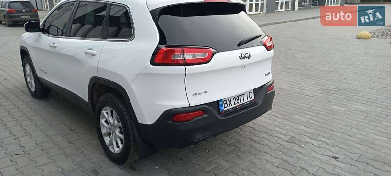 Внедорожник / Кроссовер Jeep Cherokee 2015 в Хмельницком фото 10 Внедорожник / Кроссовер Jeep Cherokee 2015 в Хмельницком