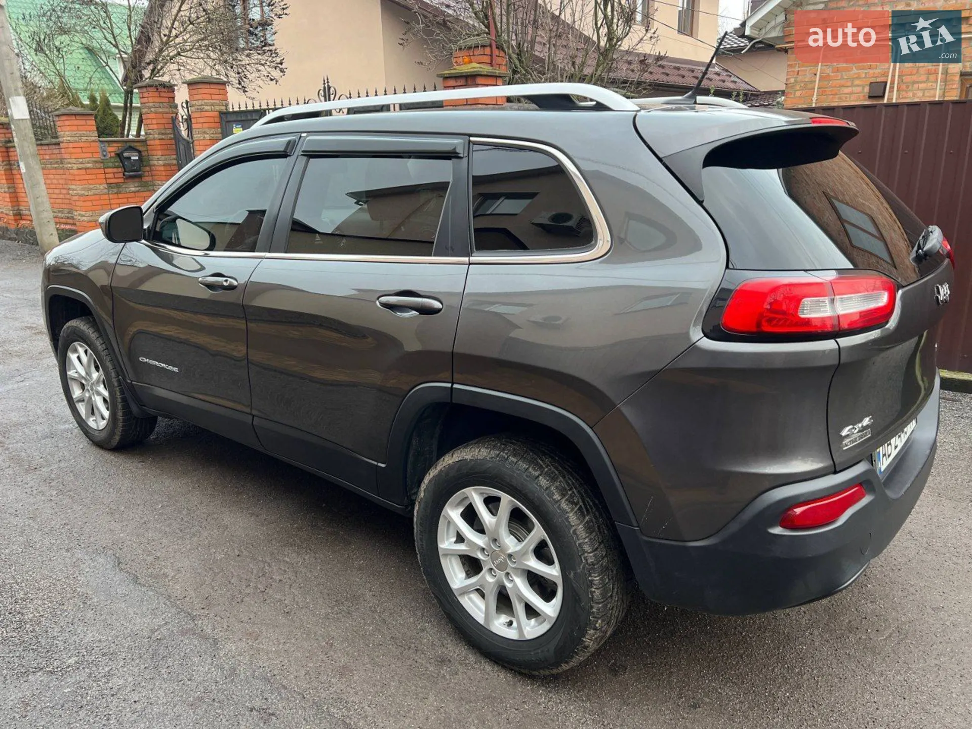 2014 Jeep Cherokee - мініатюра 12