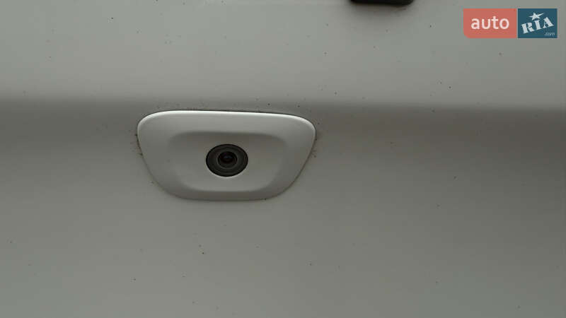 Позашляховик / Кросовер Jeep Cherokee 2015 в Києві