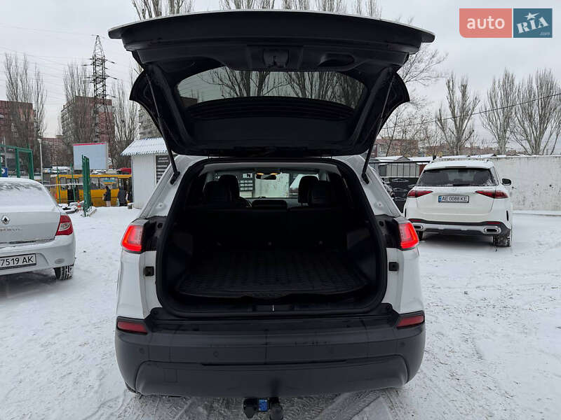 Внедорожник / Кроссовер Jeep Cherokee 2018 в Днепре