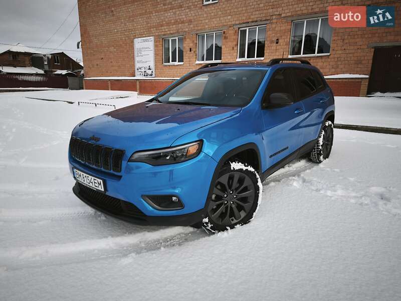 Внедорожник / Кроссовер Jeep Cherokee 2020 в Ромнах